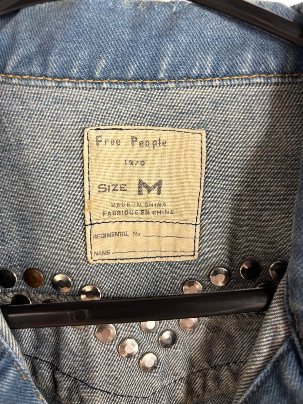 Free People Heart Studded Washed Blue Denim Crop Jacket Woman’s Medium